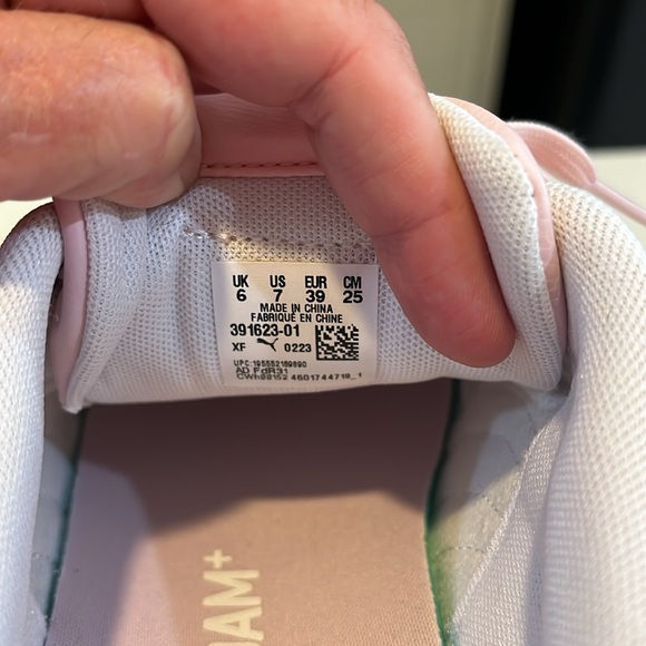 Big Kids Leather Puma Size 7 / Women’s 8.5 - Picture 6 of 8